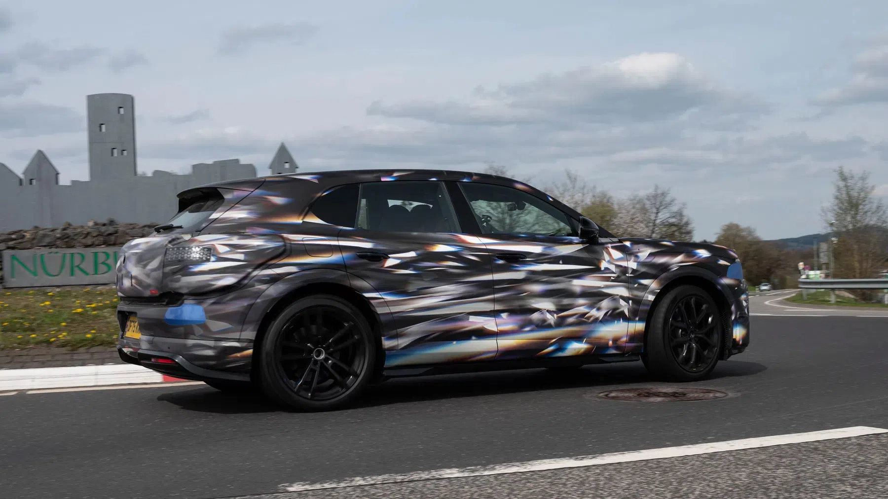 Kijk, de Cayenne Electric krijgt een broertje (en het is geen Audi)