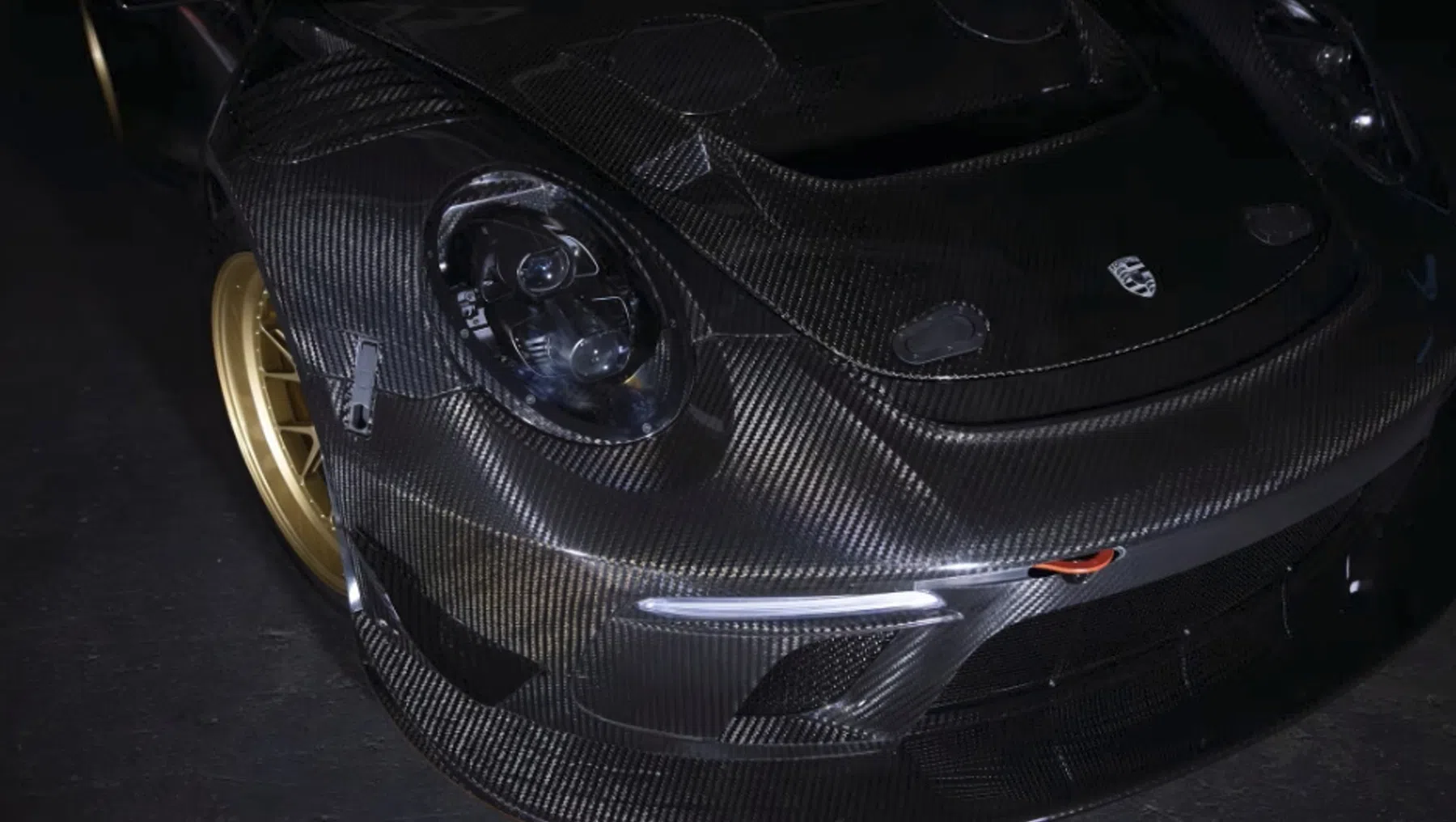 Bizar: 1 miljoen euro om je GT3 RS in carbon fiber te dopen