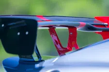 Thumbnail for article: Verrassing: Stellantis komt met nieuwe sportwagen (en die is niet elektrisch!)
