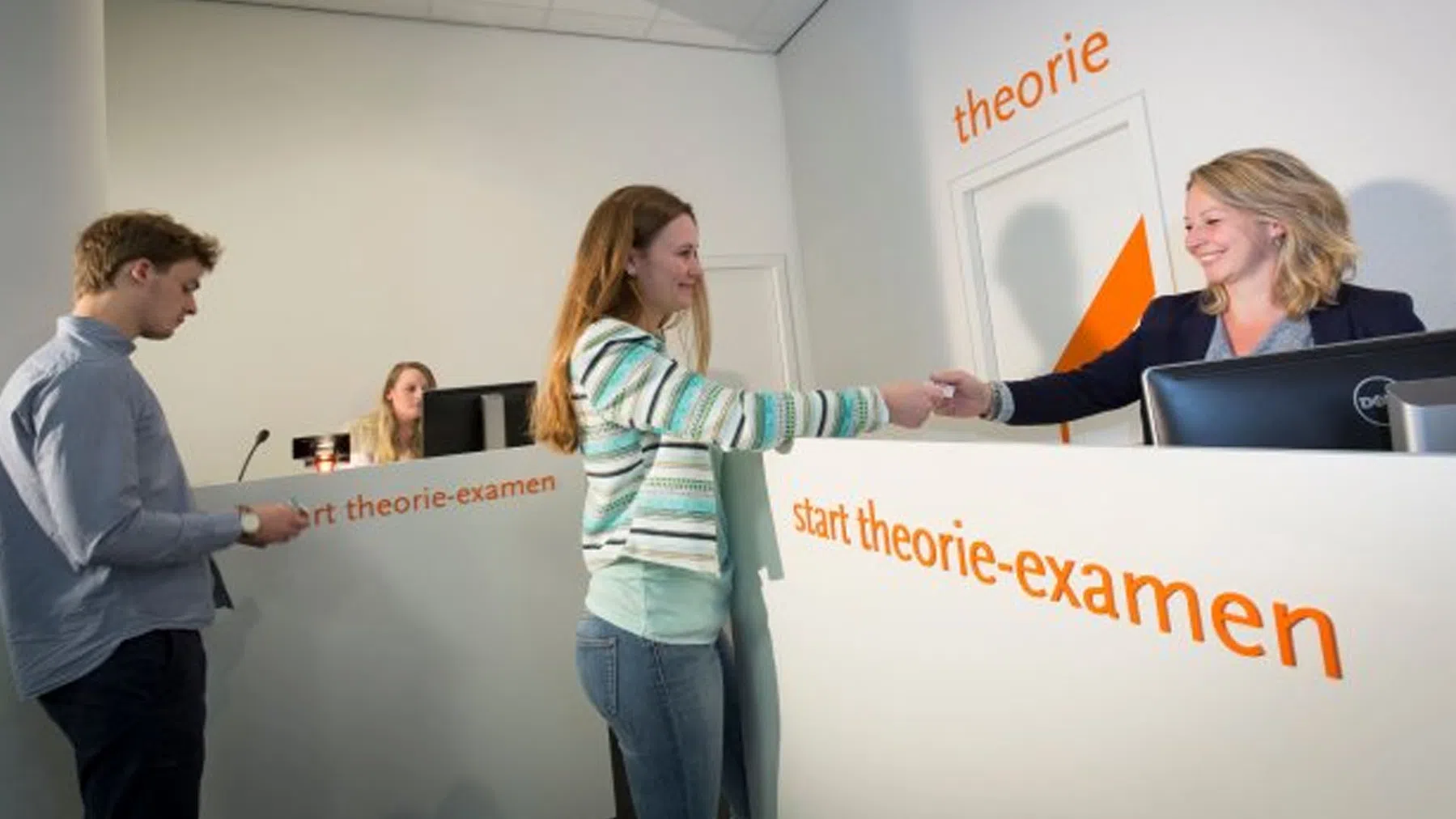 Zou jij je theorie-examen nog halen? Probeer het hier