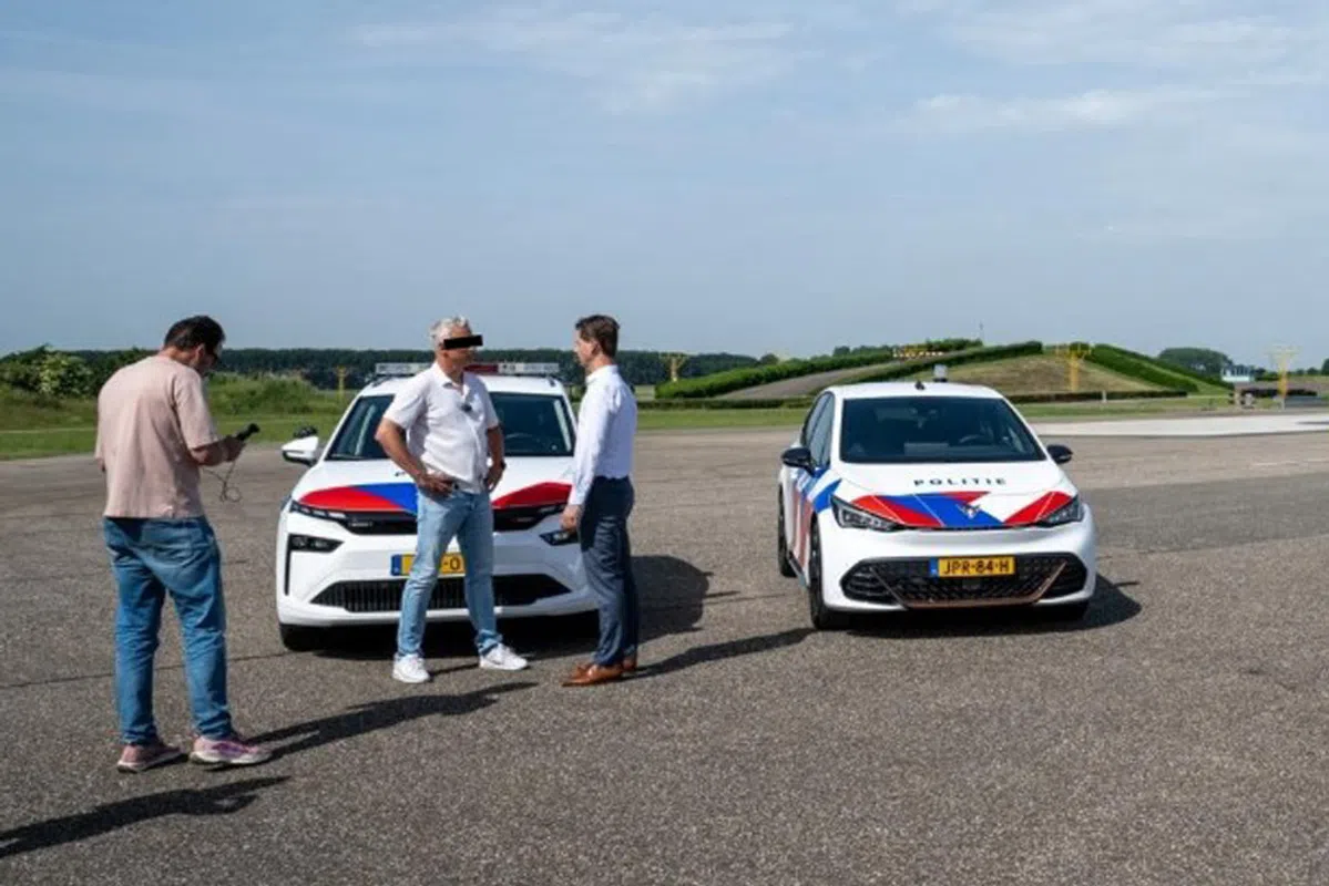 Autoblog-video: Politie gaat elektrisch, dit zijn de nieuwe aanwinsten!