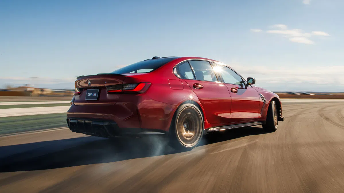 BMW M3 CS met handbak verkoopt als warme broodjes