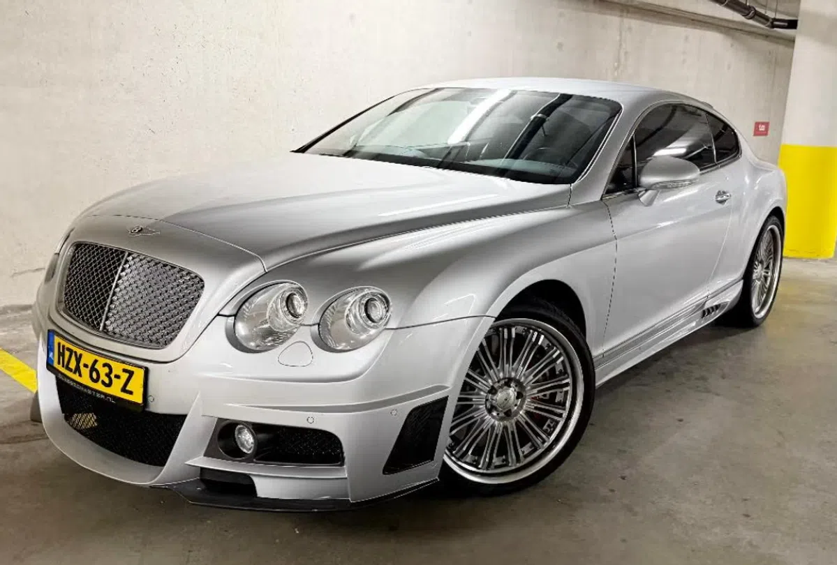Lelijkste Bentley van Marktplaats is niet eens de goedkoopste