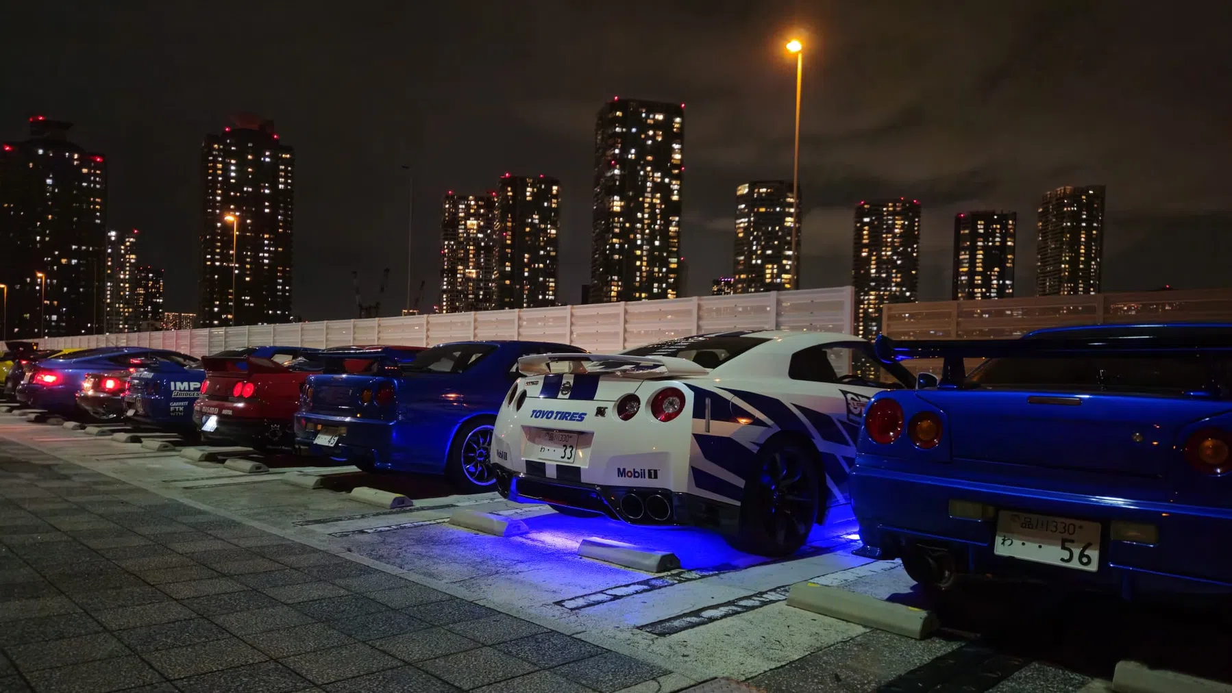 Ik reed met een GT-R van Tokio naar Daikoku PA