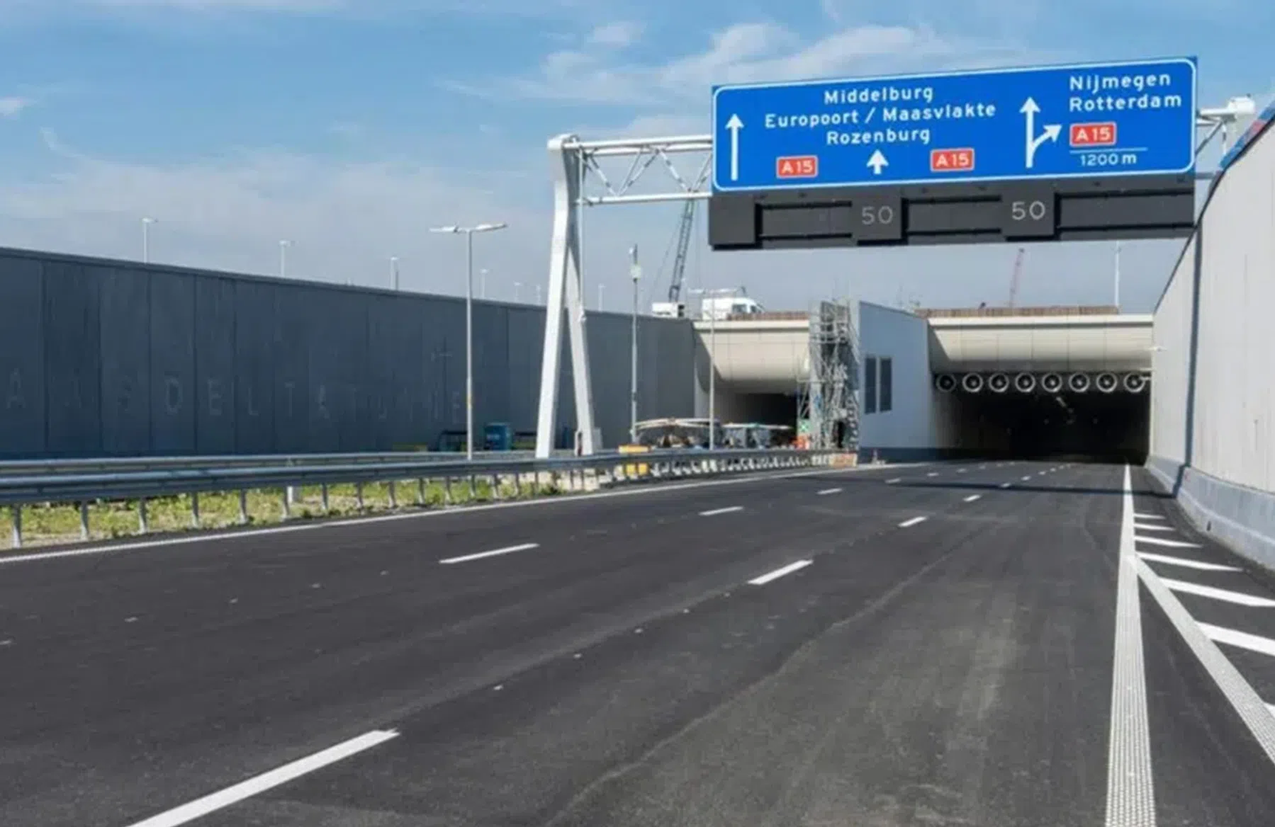 Blijf weg van deze tunnels en wegen, ik herhaal: blijf weg!