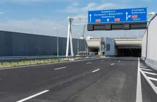 Blijf weg van deze tunnels en wegen, ik herhaal: blijf weg!