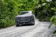 BMW blaast concurrentie omver door mega-accu in X5 te plaatsen