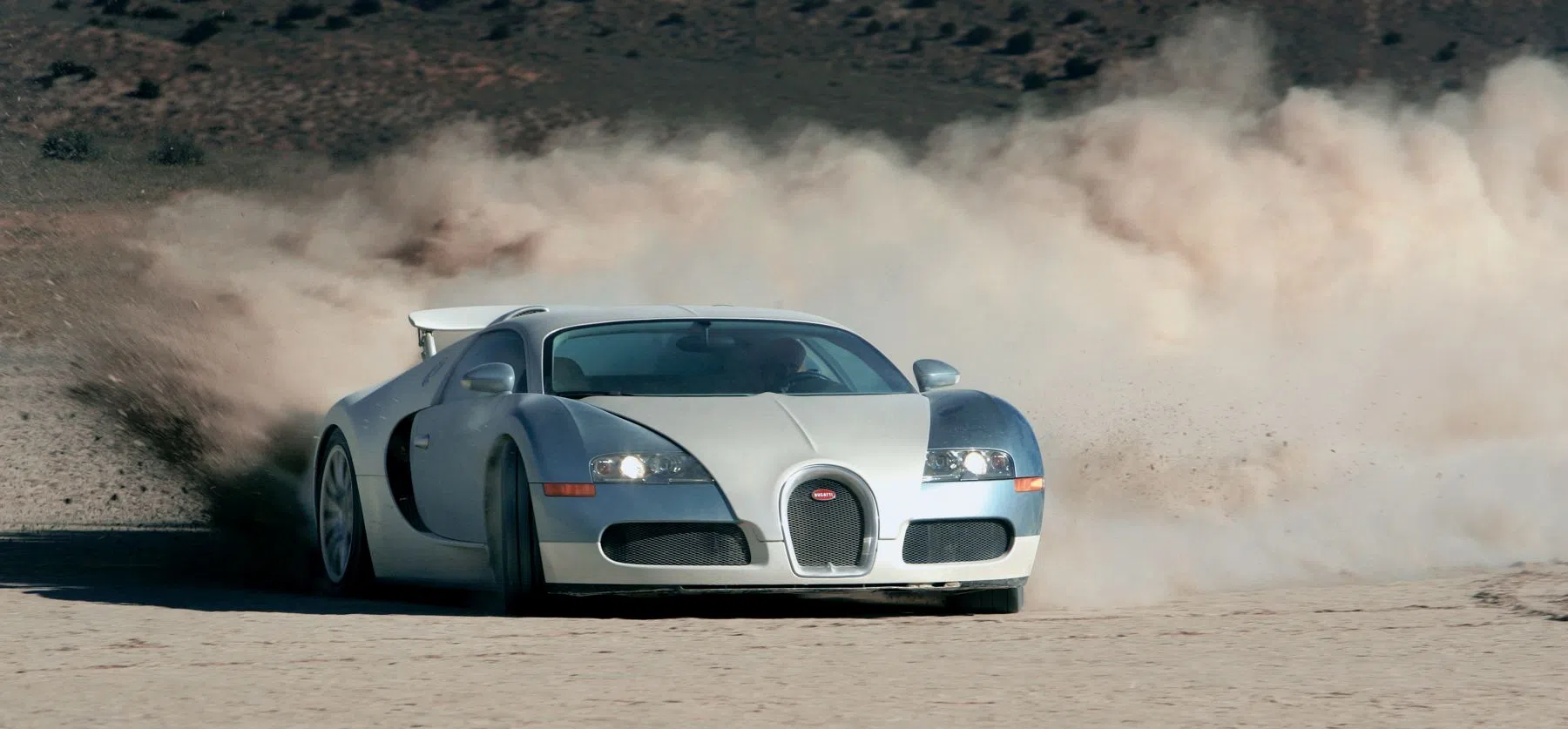 Huh? Bugatti neemt Veyron opnieuw in productie