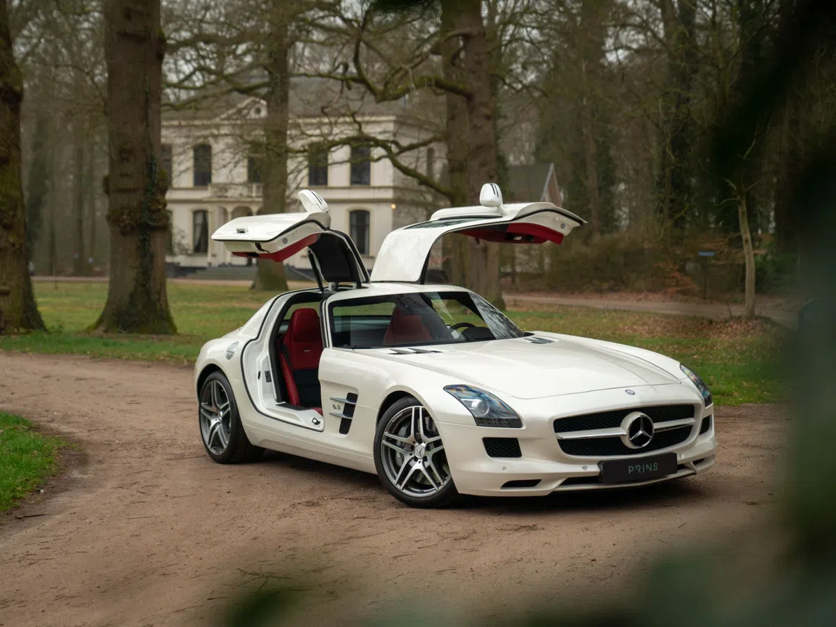 Mercedes SLS op Marktplaats stevent nu al af op klassiekerstatus