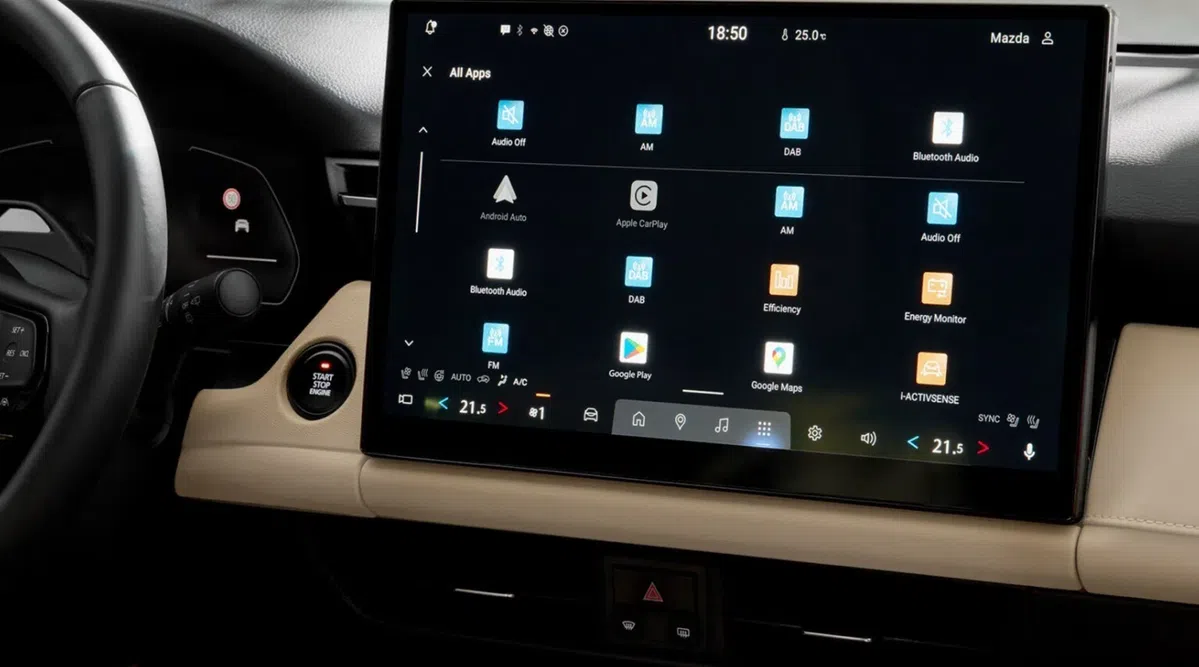 Knoppen zijn gevaarlijker dan schermen, aldus Mazda