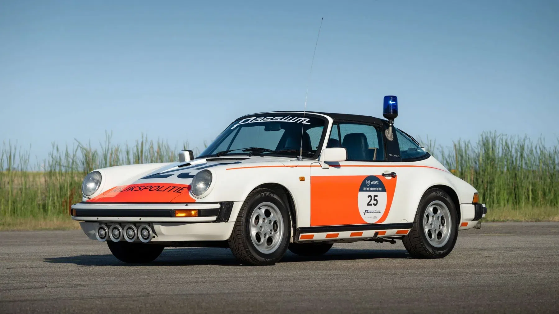 Deze Rijkspolitie Porsche is flink verdwaald