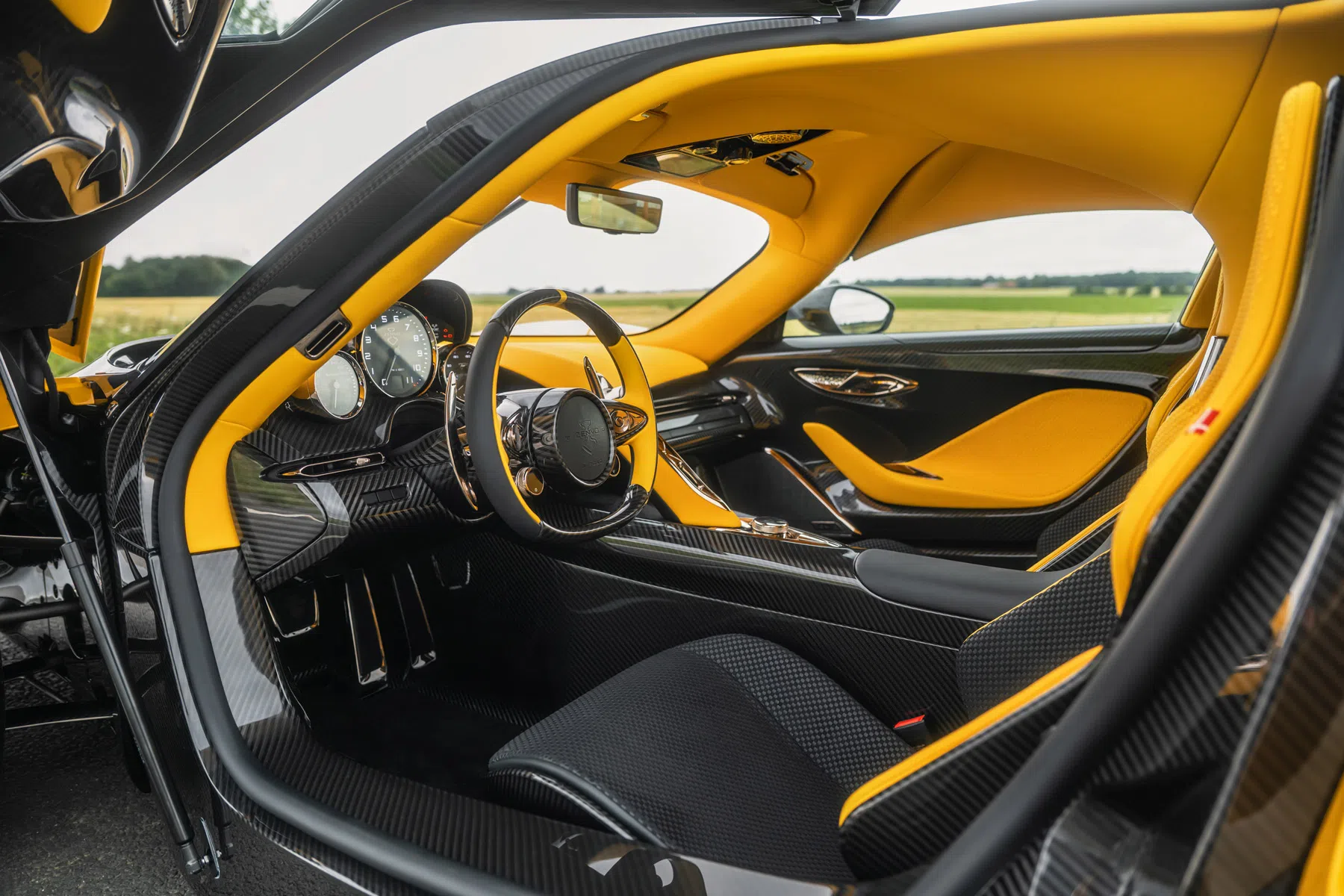 Hypercar met gloednieuwe 6,6 liter V12 is bijna klaar voor productie