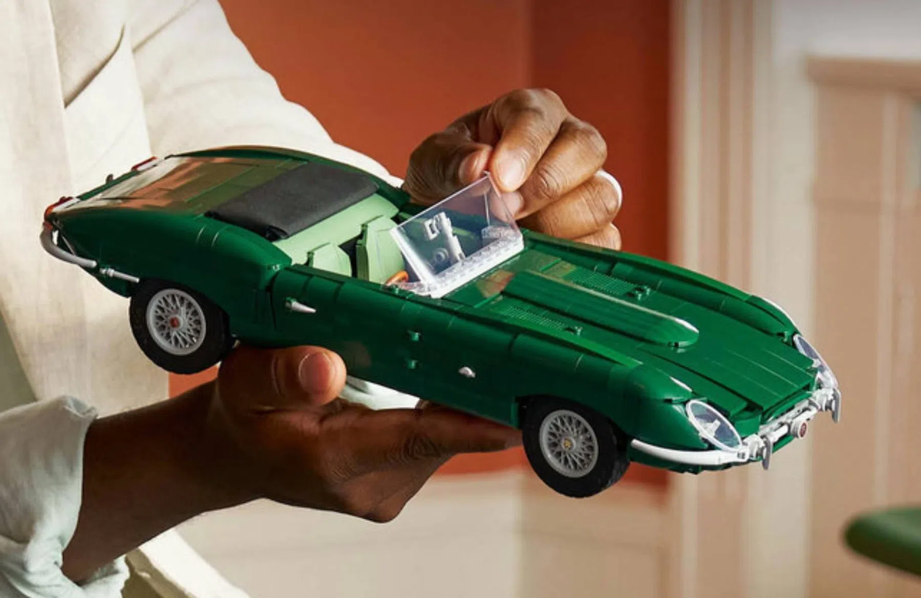 Lego brengt iconische Jaguar E-Type uit