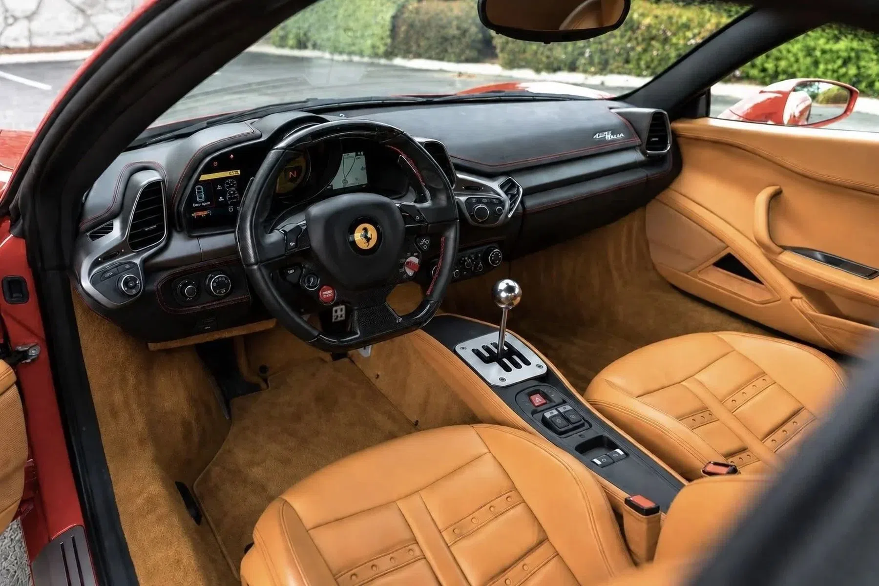 Neppe handbak 12Cilindri ook voor andere auto's, niet dankzij Ferrari