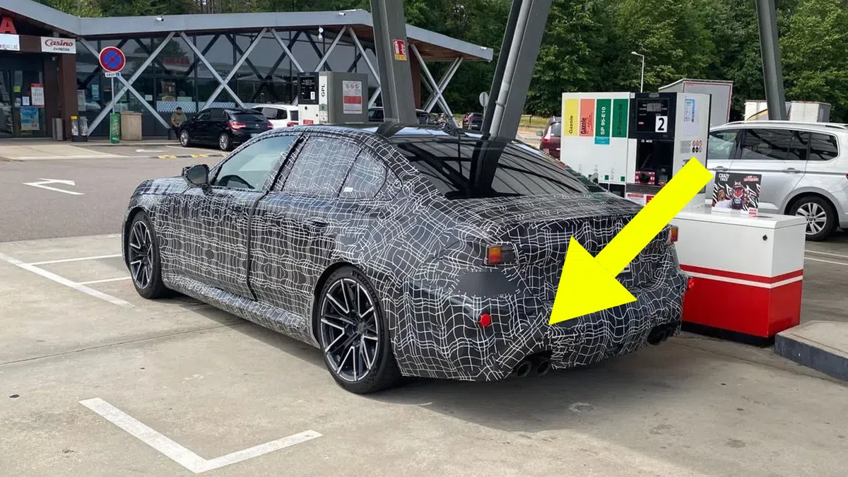 Deze 3 Serie ziet eruit als een M3, maar is het ook een M3?