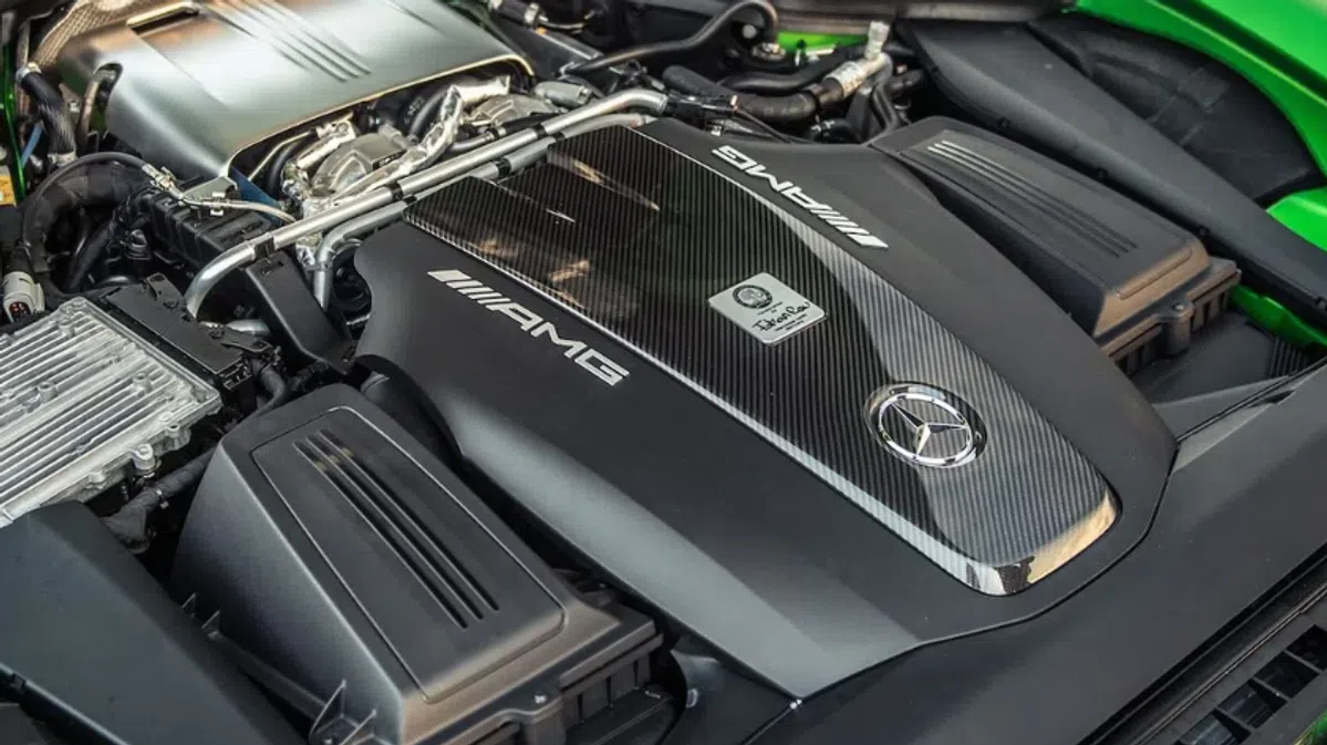 Mercedes heeft de V8 klaarstaan, maar hoe zit het nou met de C63 en E63?