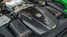 Thumbnail for article: Mercedes heeft de V8 klaarstaan, maar hoe zit het nou met de C63 en E63?
