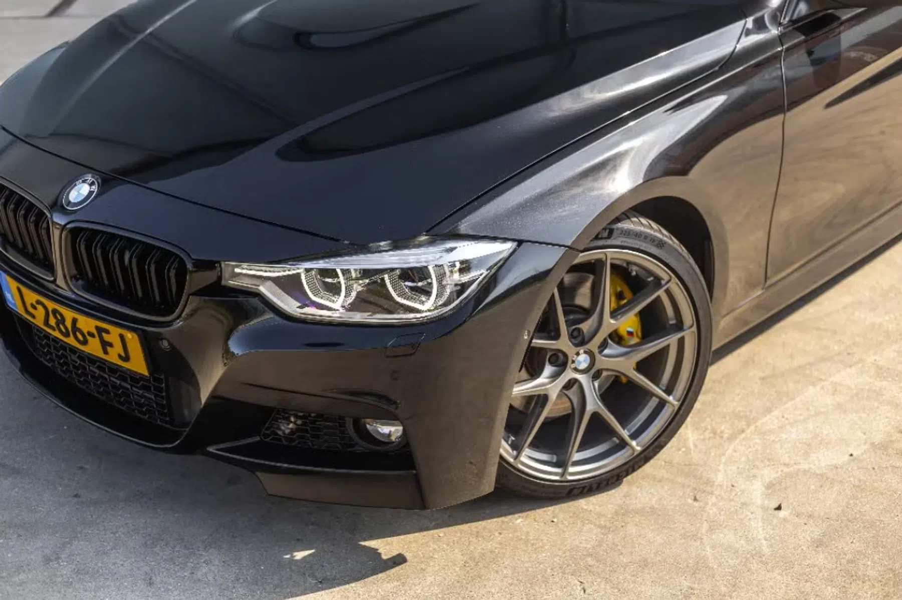 Geen geld voor een M3? Koop deze 700 pk 340i op Marktplaats