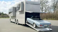 Thumbnail for article: Meest absurde camper heeft 530 pk en plek voor je sportauto