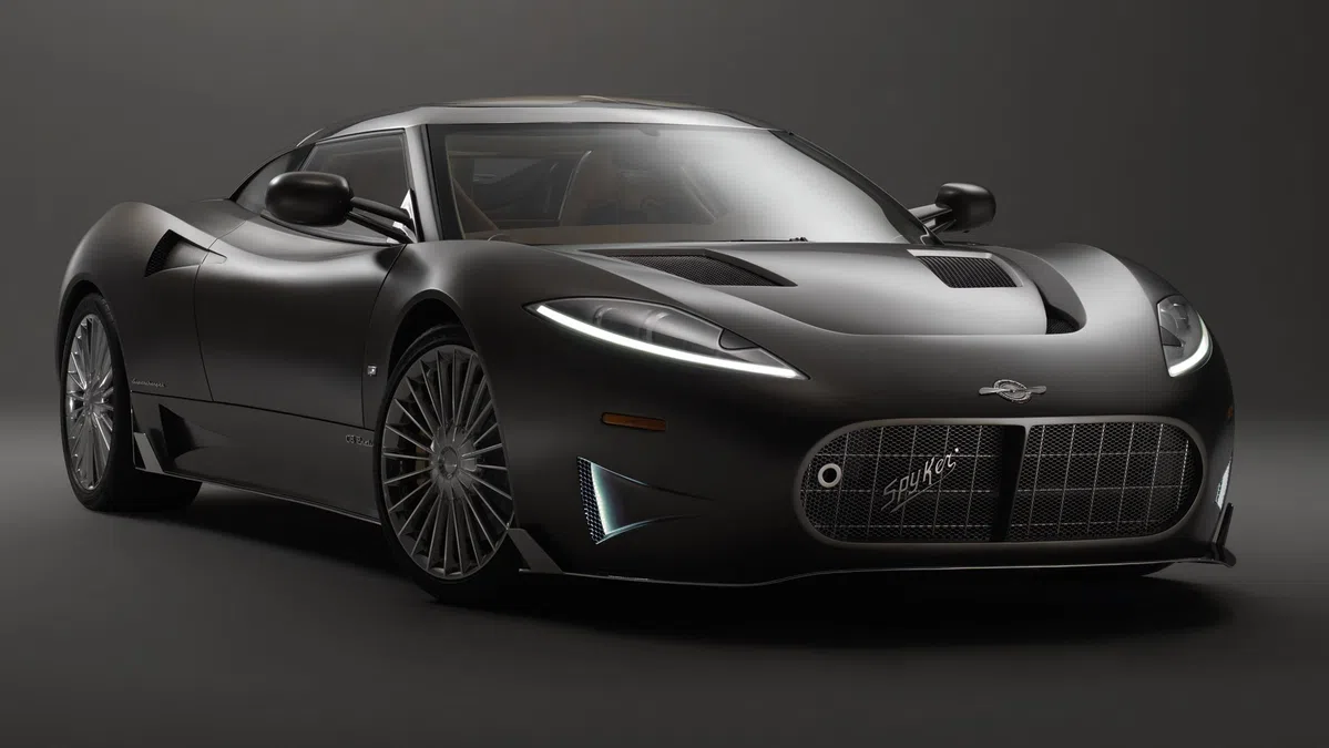 Victor Muller verklapt hoe duur de nieuwe Spyker gaat worden