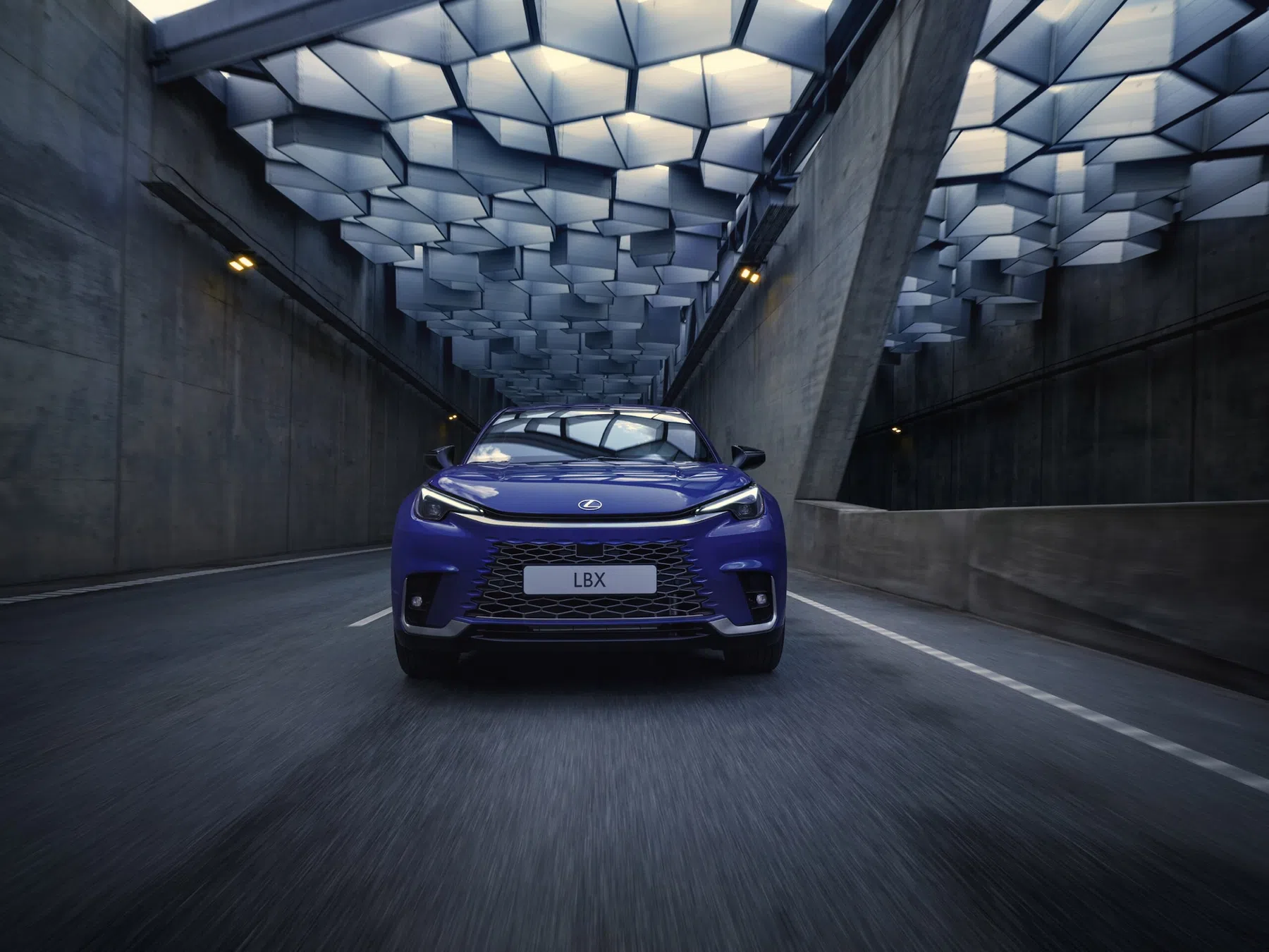 Lexus LBX goedkoper, maar waarom zou je ’m kiezen boven de Yaris Cross?