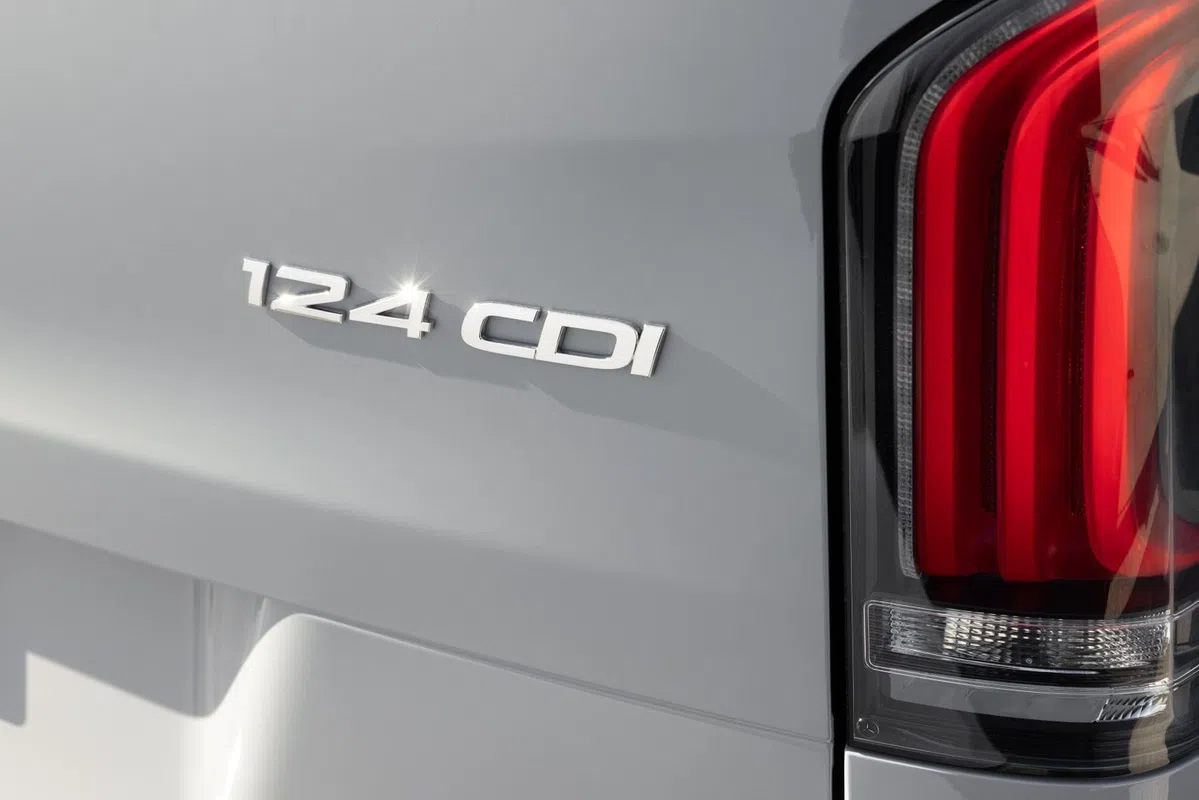 Mercedes viert 30-jarig bestaan van een belangrijk model, met een 'maar'