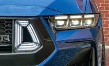 Ford doet Mercedes en BMW na, maar zijn ze daar wel op tijd mee?
