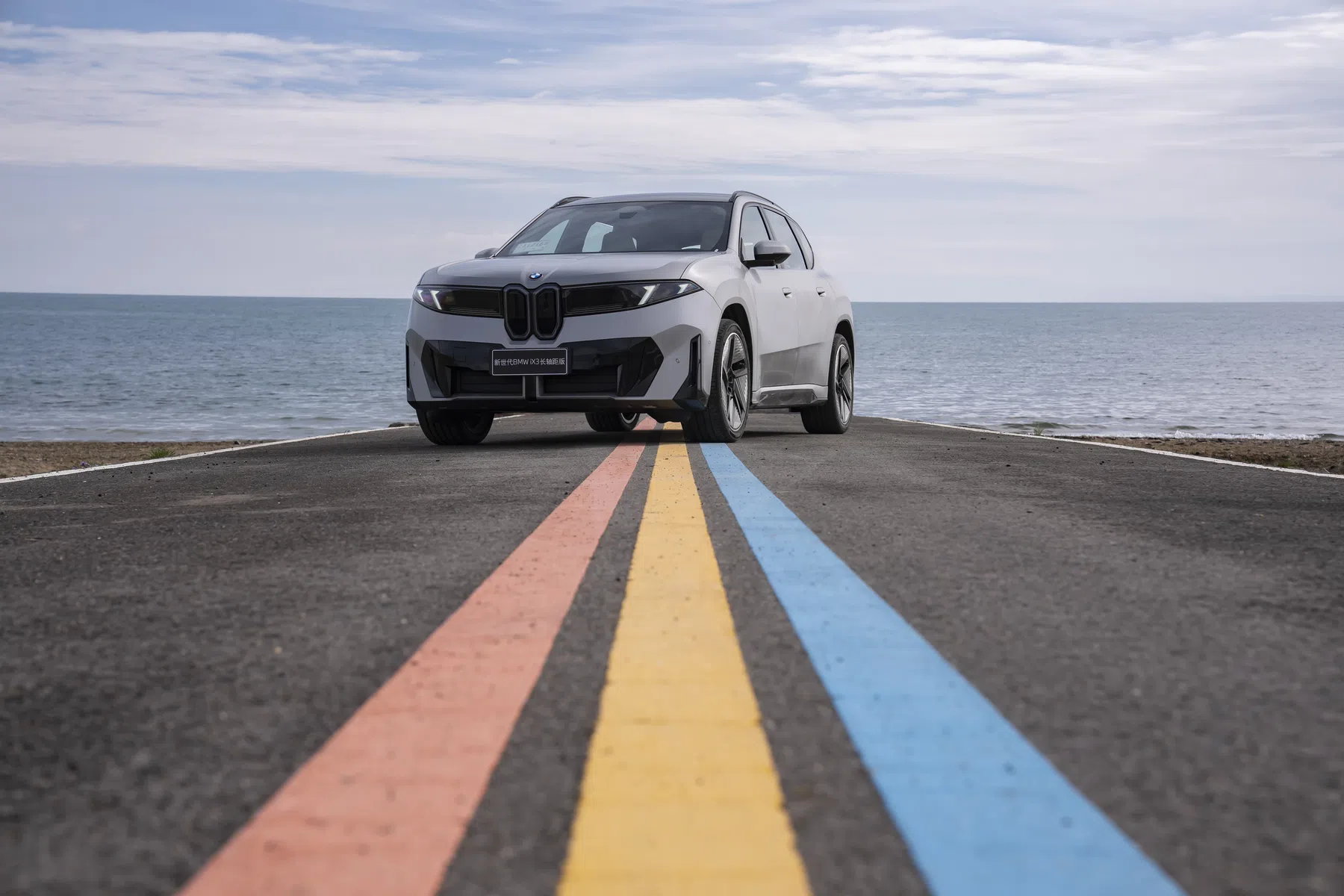 BMW rijdt absurd ver met nieuwe iX3 zonder laadstop