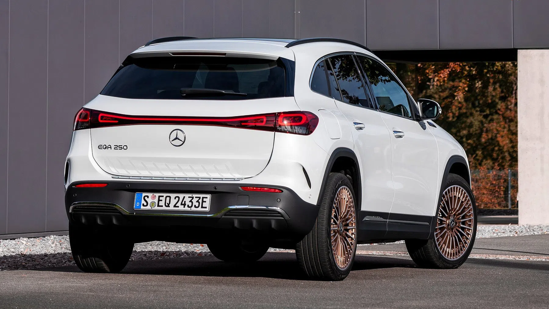Rechter dwingt Mercedes om koop brandgevaarlijke EV terug te draaien
