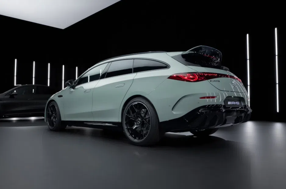 Mercedes-baas noemt deze neppe viercilinder de beste V8 die hij ooit reed