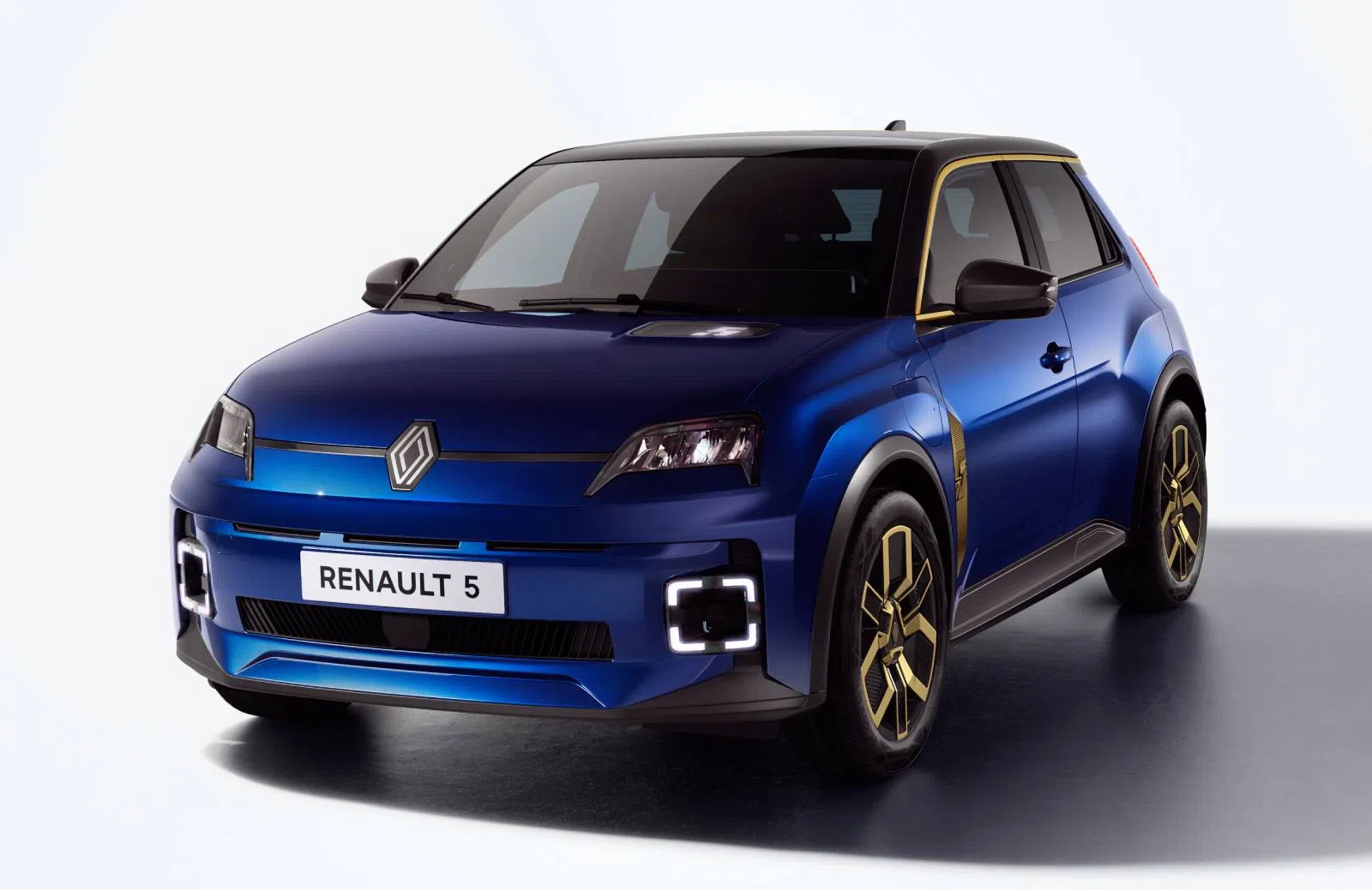 Renault 5 krijgt grote update: meer rijbereik, snelladen en lagere prijzen!