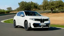 Thumbnail for article: Dankzij succes Neue Klasse bereikt BMW nieuwe mijlpaal