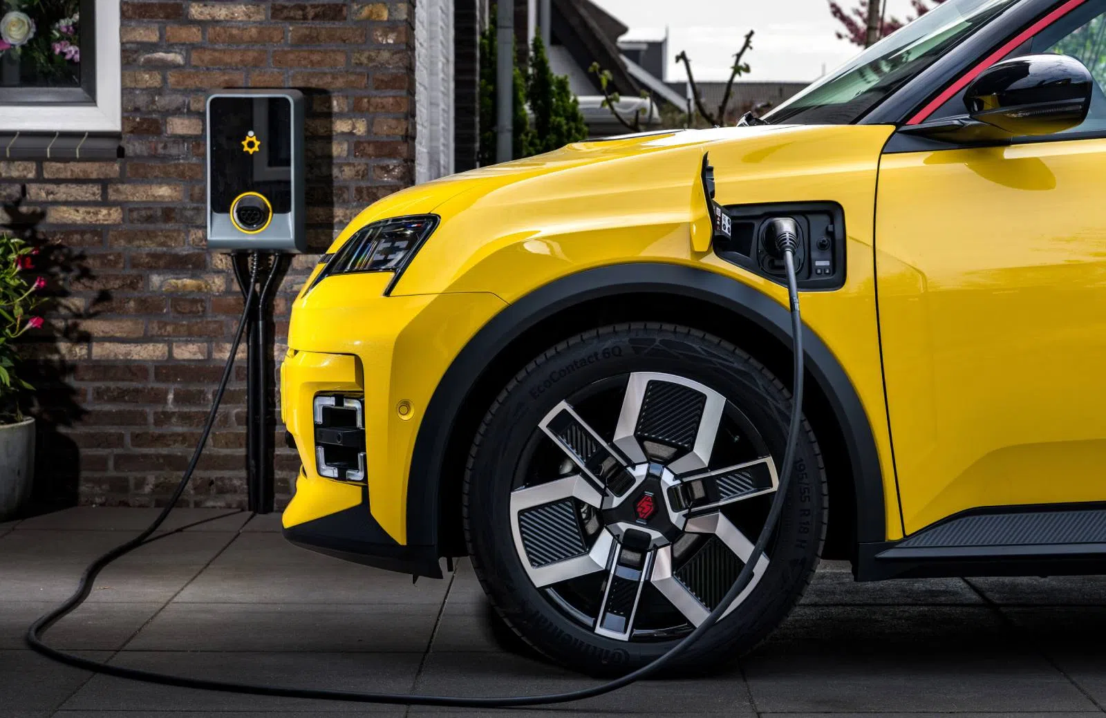 Nederlands EV-laadbedrijf We Drive Solar is failliet!