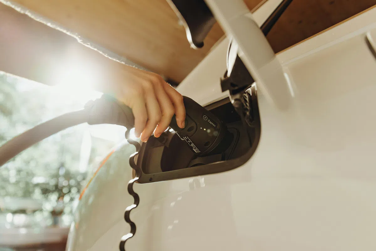 China drukt rest van de wereld solid-state standaard door de strot