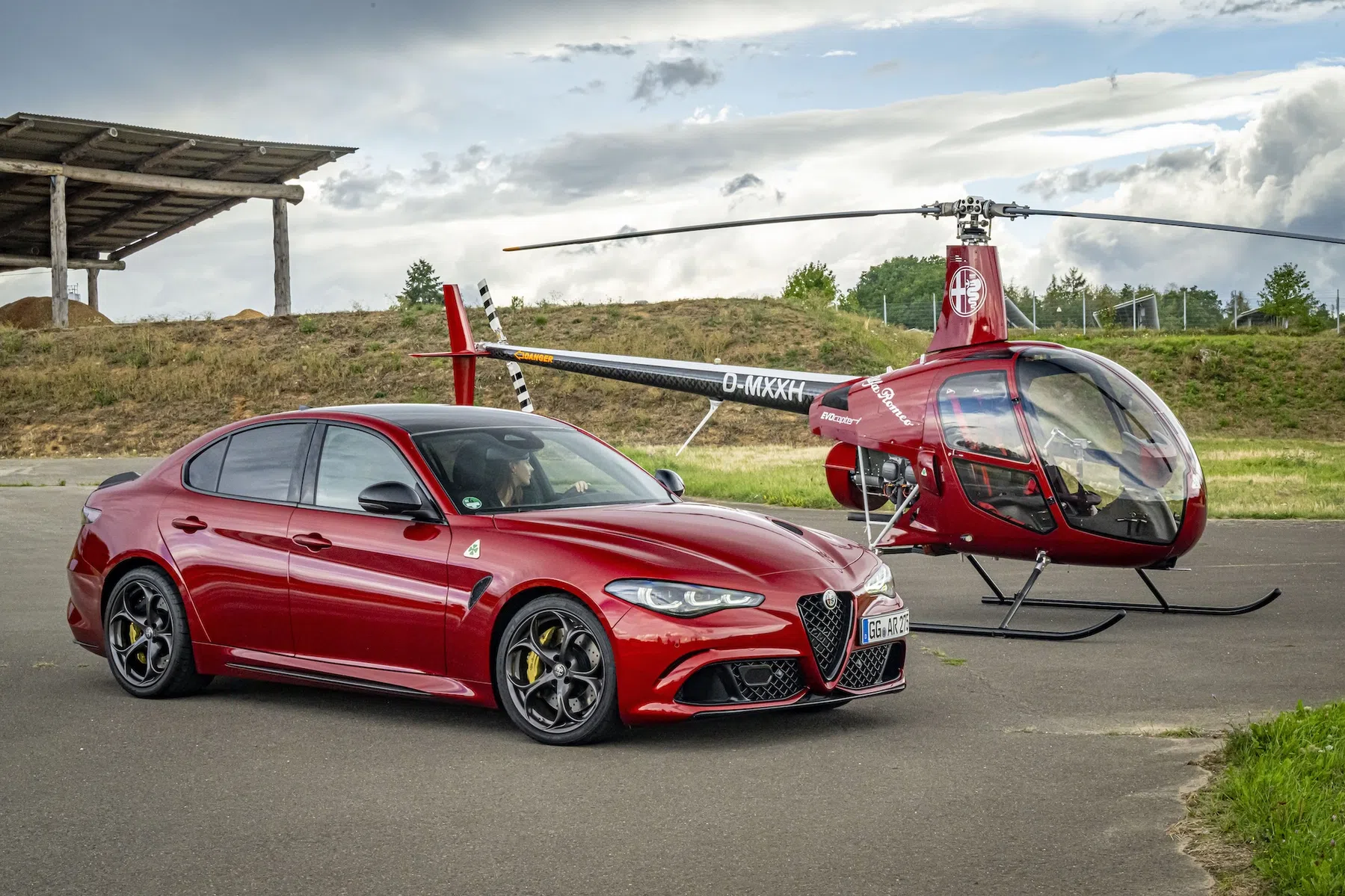 Alfa-virus? Deze man bouwde een Giulia Quadrifoglio-helikopter