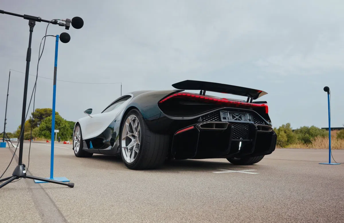 VIDEO: Zo klinkt de heerlijke V16 van de Bugatti Tourbillon