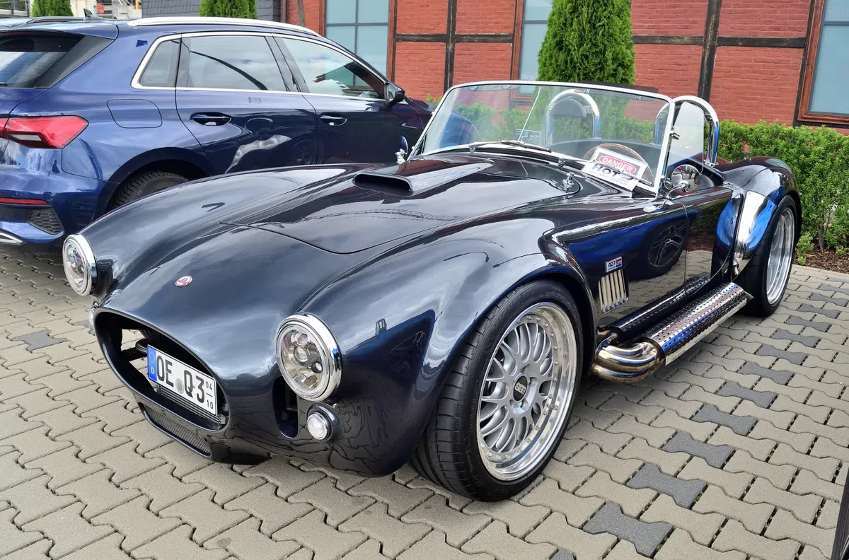 Een AC Cobra met BBS velgen, mag dat?