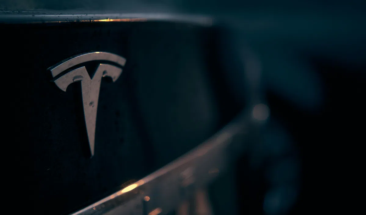 Tesla maakt FSD Supervised nu wel héél weinig supervised