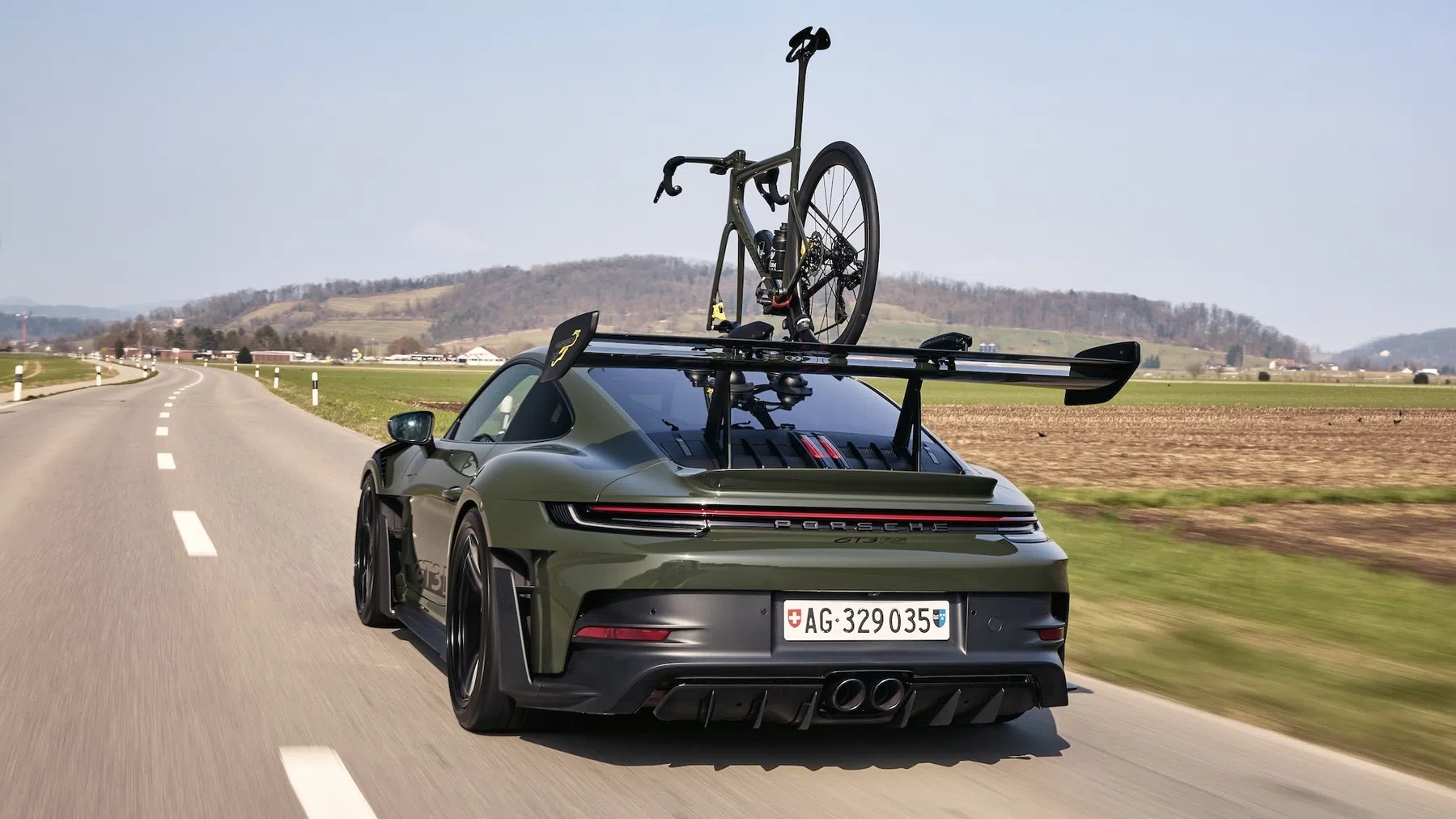 Zwitser maakt Porsche 911 GT3 RS ineens praktisch