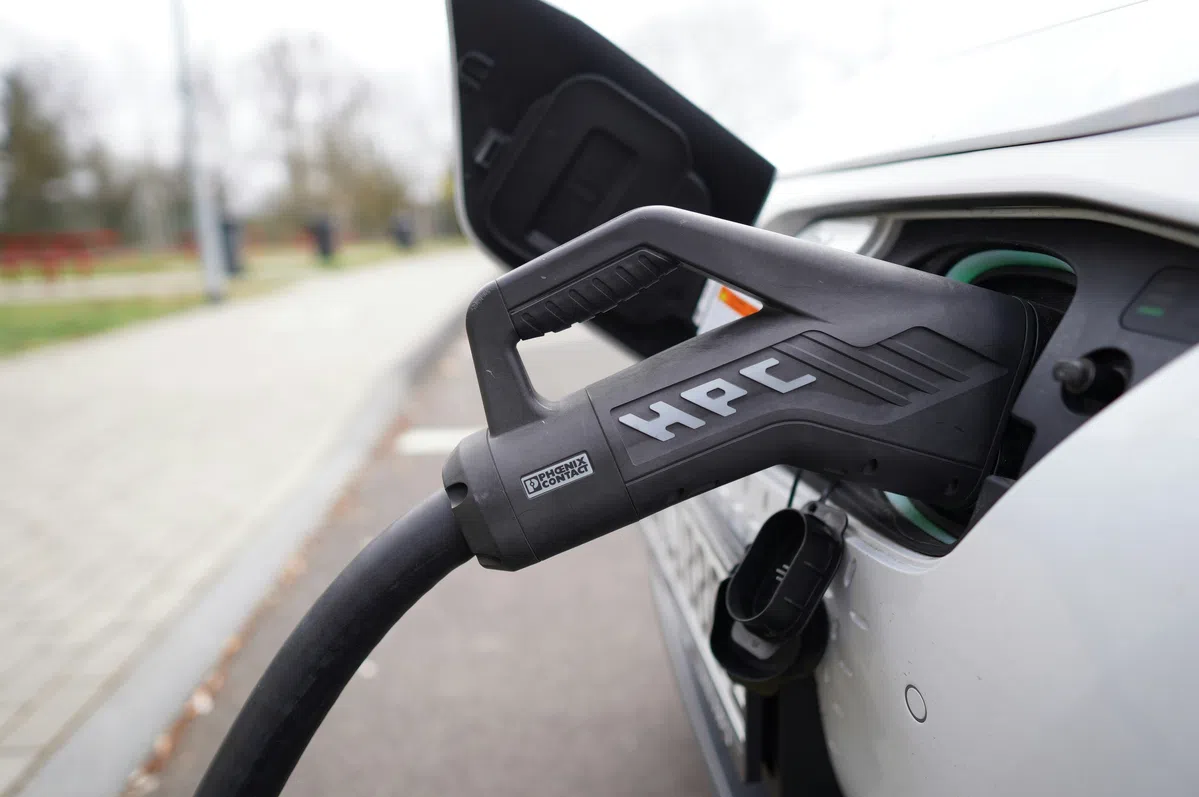 Nog even en we krijgen tijd terug bij het snelladen van EV's