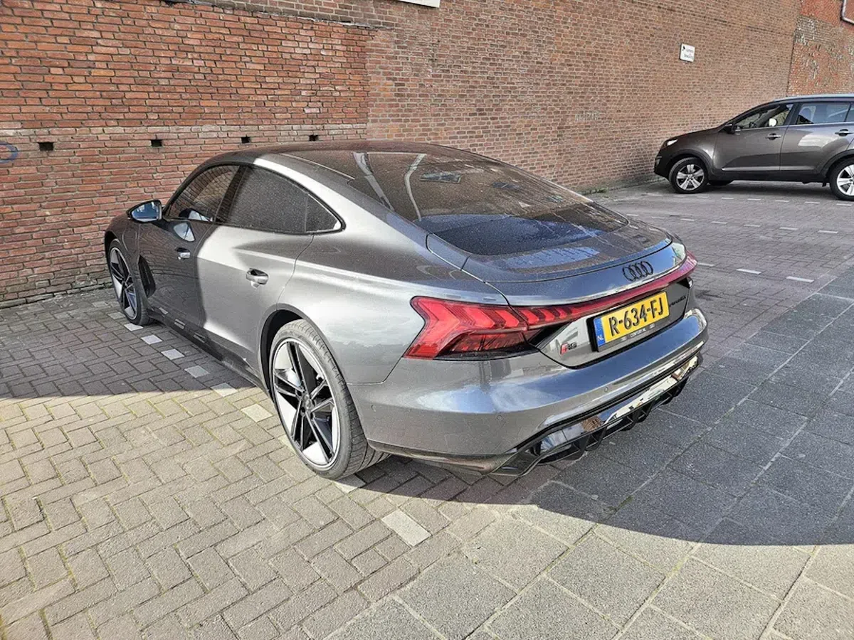 Audi geeft geld toe om elektrische leaseauto te houden
