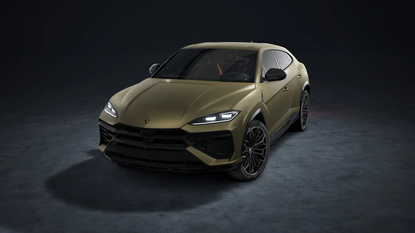 Koen van de Bankzitters koopt blubberdikke Lamborghini Urus SE