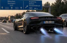 Thumbnail for article: Je kunt nu al een Tesla Roadster reserveren (voor een flink bedrag)