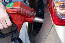 Thumbnail for article: Hoge benzineprijzen zorgen voor flinke strijd tussen baas en werknemer