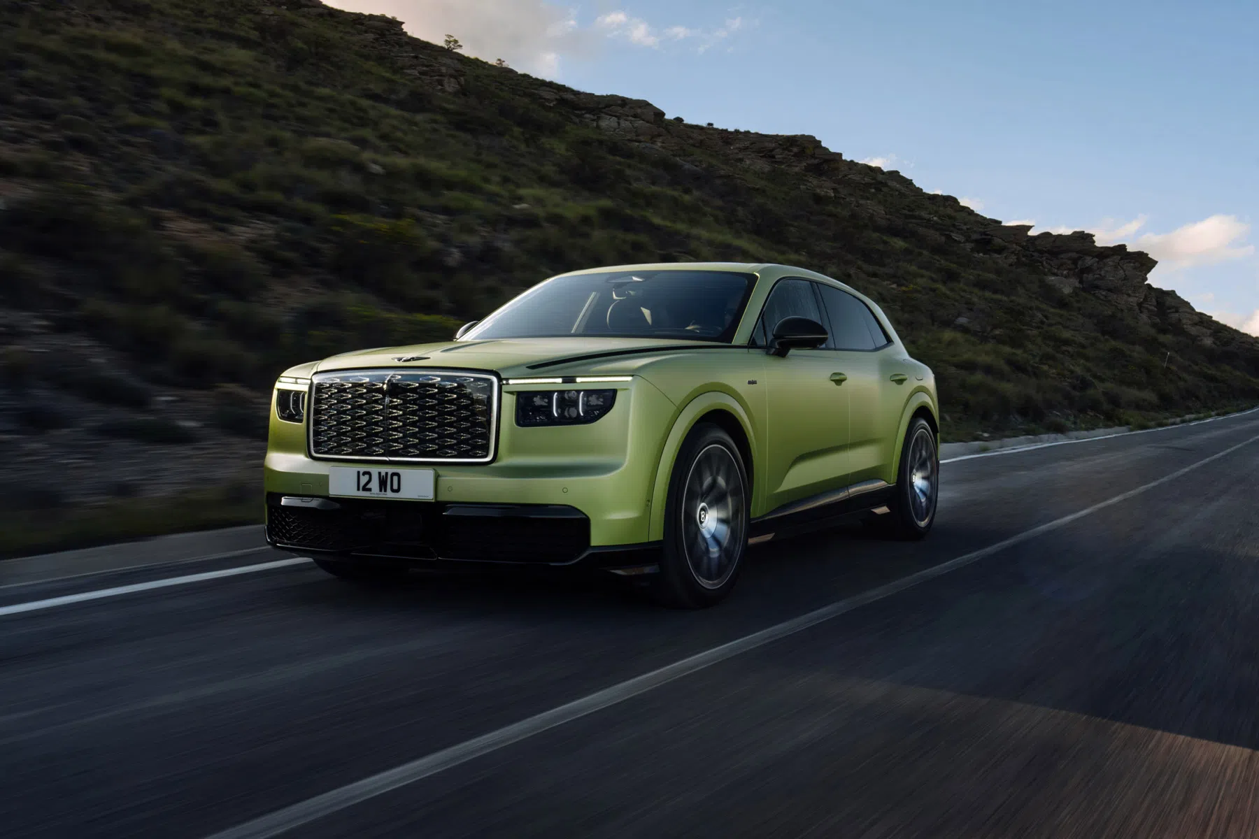 Nu helemaal officieel: de elektrische Bentley Torcal