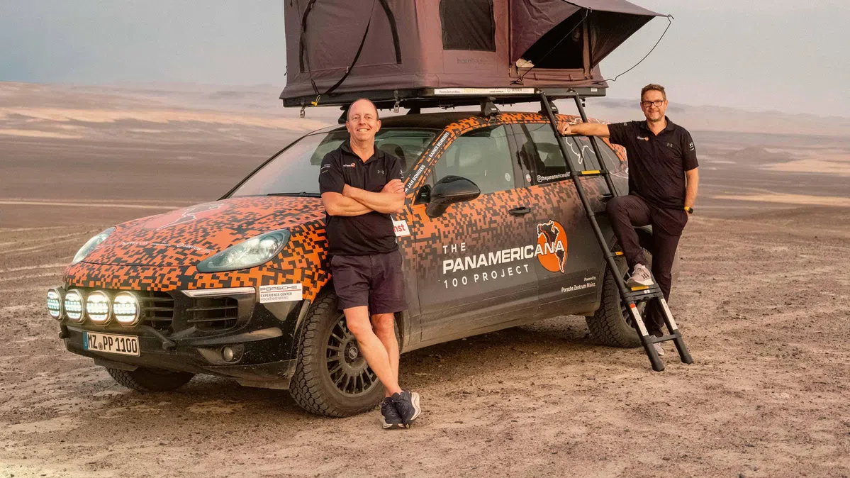 Nederlander maakt roadtrip van 41.000 kilometer met een Porsche