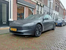 Thumbnail for article: Tesla troeft alle andere automerken af met deze toffe nieuwe functie