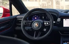 Thumbnail for article: Op deze plekken in de auto zit de verplichte EU-camera verstopt
