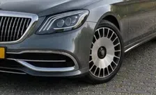 Thumbnail for article: Doe alsof je miljonair bent met deze Maybach van Marktplaats