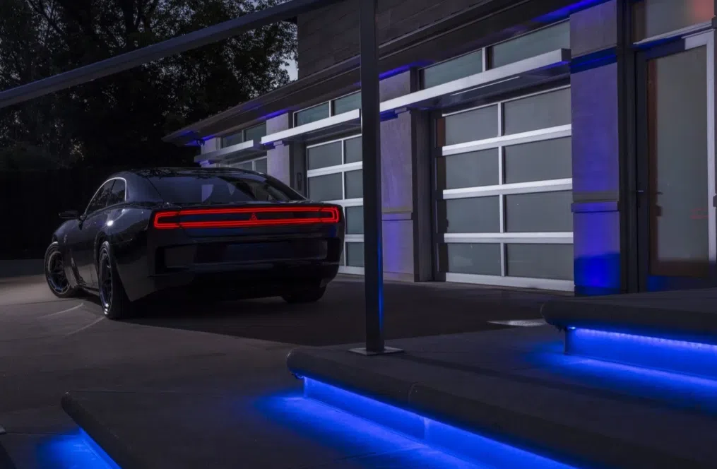 Dodge komt met meest Amerikaanse oplossing voor brandende accu